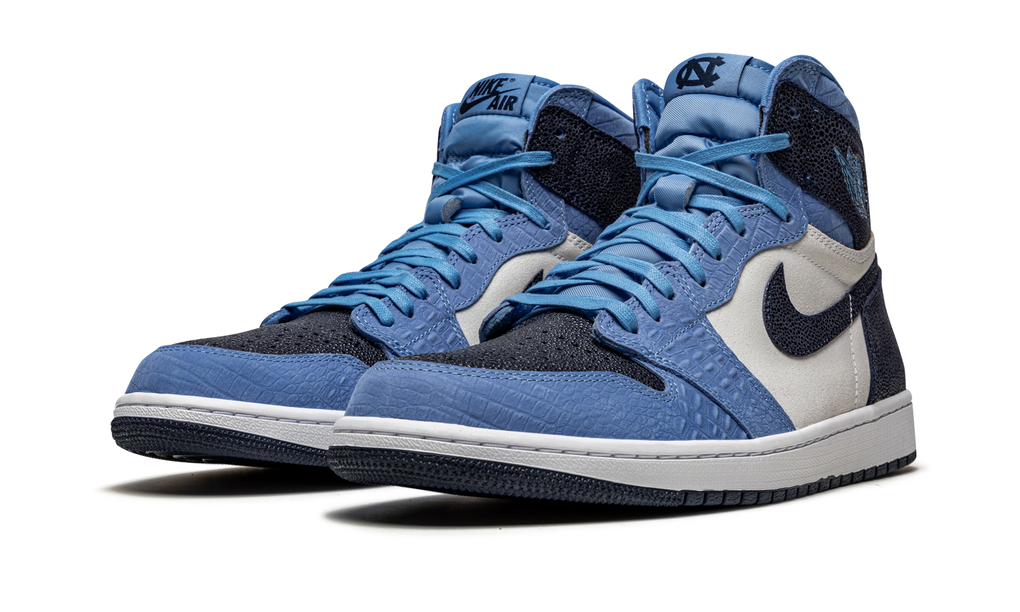 Air Jordan 1 High "UNC PE" 555088 950979